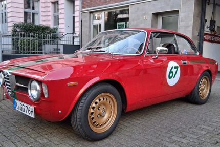 Alfa Romeo Giulia 35.201 km 77.900 &euro; Düsseldorf 40476