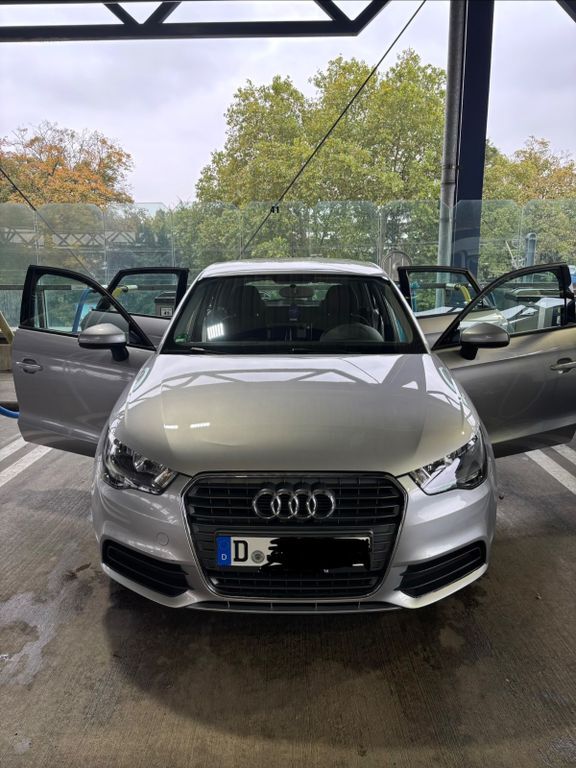 Audi A1 173.500 km 5.500 € Düsseldorf 40474
