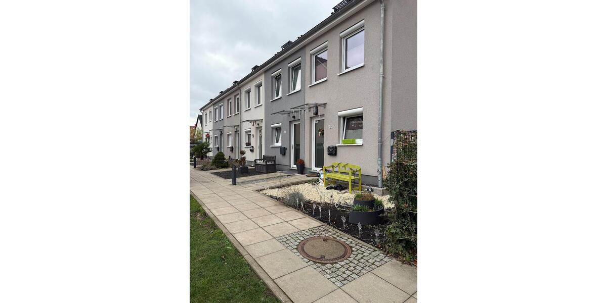 Reihenhaus Essen Stadtbezirk VI - 4.5 Zimmer, 106 m&sup2;, 360.000&euro; | Angebot:25179750