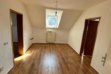 Dachgeschoss zu vermieten 3 zimmer