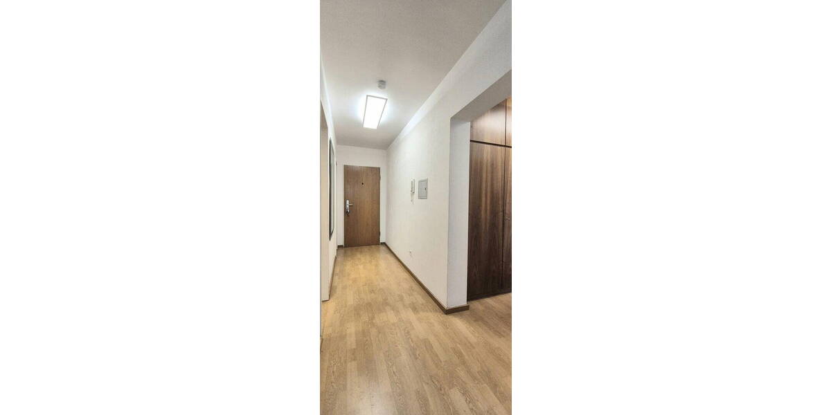 Etagenwohnung Essen Stadtwald - 2 Zimmer, 70 m&sup2;, 215.000&euro; | Angebot:26128173