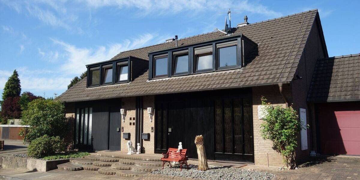 Mehrfamilienhaus, Wohnhaus Düsseldorf Hubbelrath - 7 Zimmer, 237 m&sup2;, 870.000&euro; | Angebot:26417364