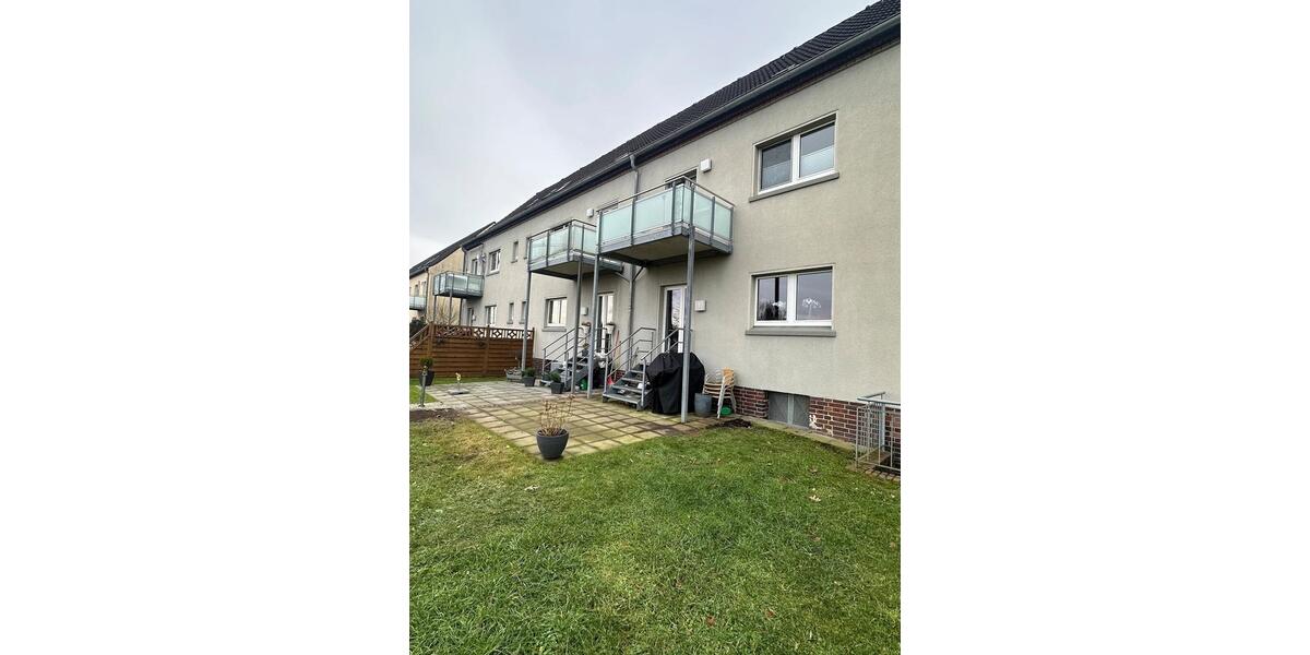 Bezugsfertige Wohnung - Einfach Möbel rein und Füße hoch! 2.5 zimmer