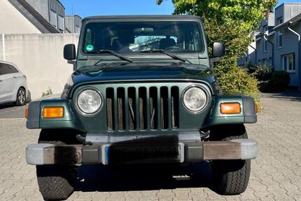 Jeep Wrangler 250.000 km 6.400 € Gelsenkirchen 45884