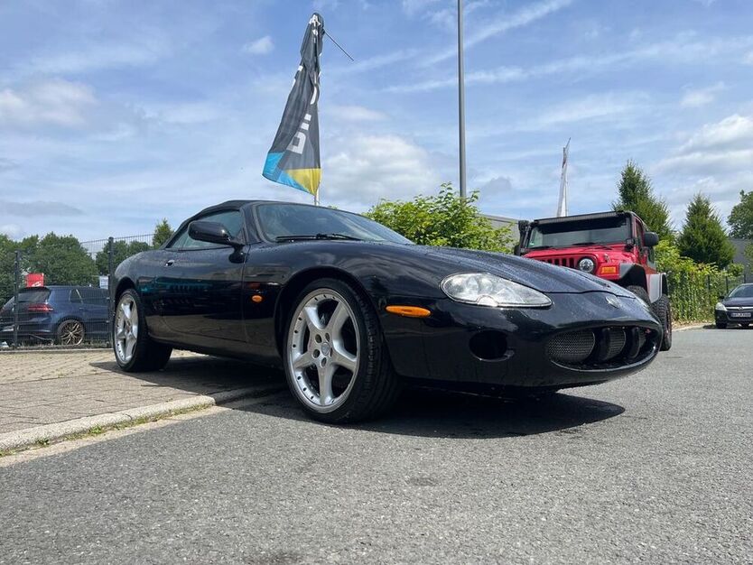 XKR