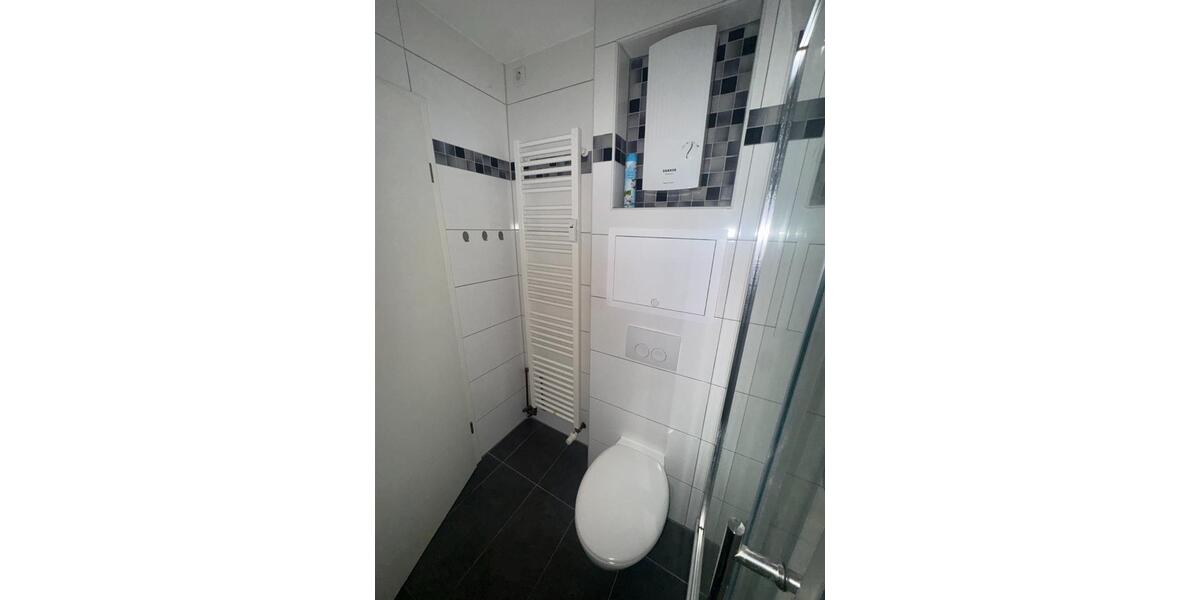 Dachgeschoßwohnung Krefeld Benrad - 2 Zimmer, 60 m&sup2;, 750&euro; | Angebot:25484276