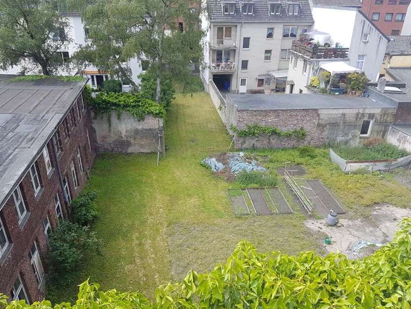 Grundstück zu verkaufen in Krefeld 2.000.000 € 5863 m²