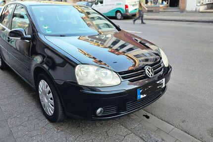 VW Golf 170.000 km 3.200 &euro; Krefeld 47798