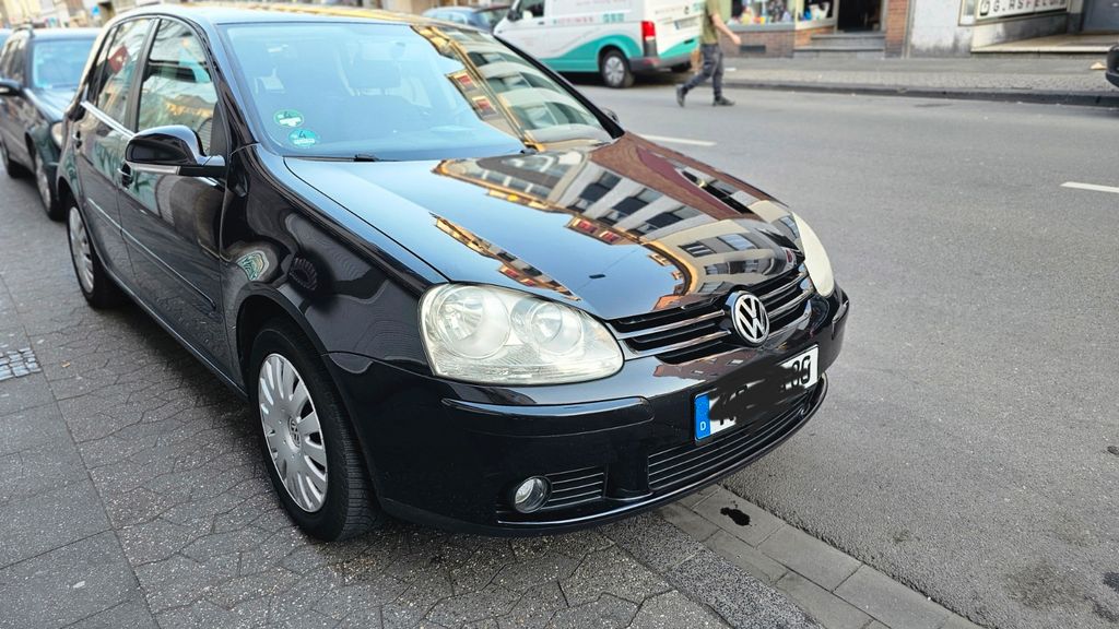 VW Golf 170.000 km 3.200 &euro; Krefeld 47798
