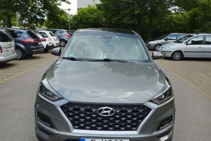 Hyundai TUCSON 70.500 km 14.700 &euro; Essen 45277