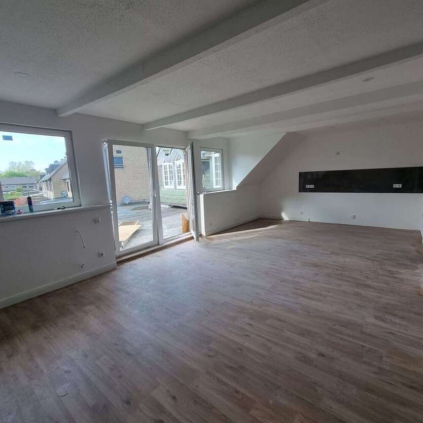 Haus zum Mieten in Krefeld Fischeln 1.500 € 125 m²