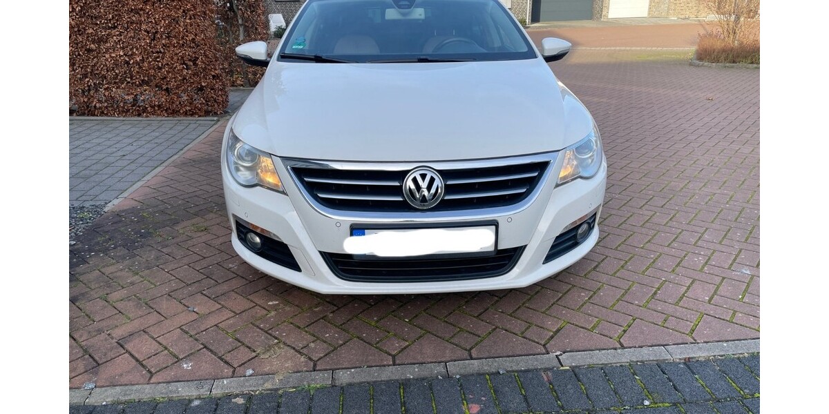 VW Passat CC 155.000 km 9.900 &euro; Hünxe 46569