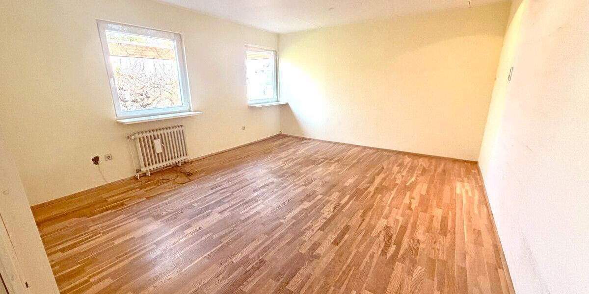 Einfamilienhaus Moers Utfort - 5 Zimmer, 203 m&sup2;, 400.000&euro; | Angebot:25604307