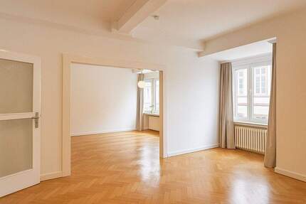 Wohnung Düsseldorf Carlstadt - 3 Zimmer, 90 m&sup2;, 499.000&euro; | Angebot:25683648