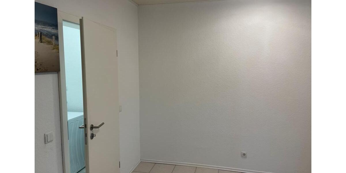 Erdgeschoßwohnung Krefeld Fischeln - 1 Zimmer, 38 m&sup2;, 750&euro; | Angebot:26355295