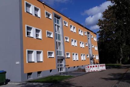 Wohnung Oberhausen Schmachtendorf - 3.5 Zimmer, 70 m&sup2;, 633&euro; | Angebot:25050806