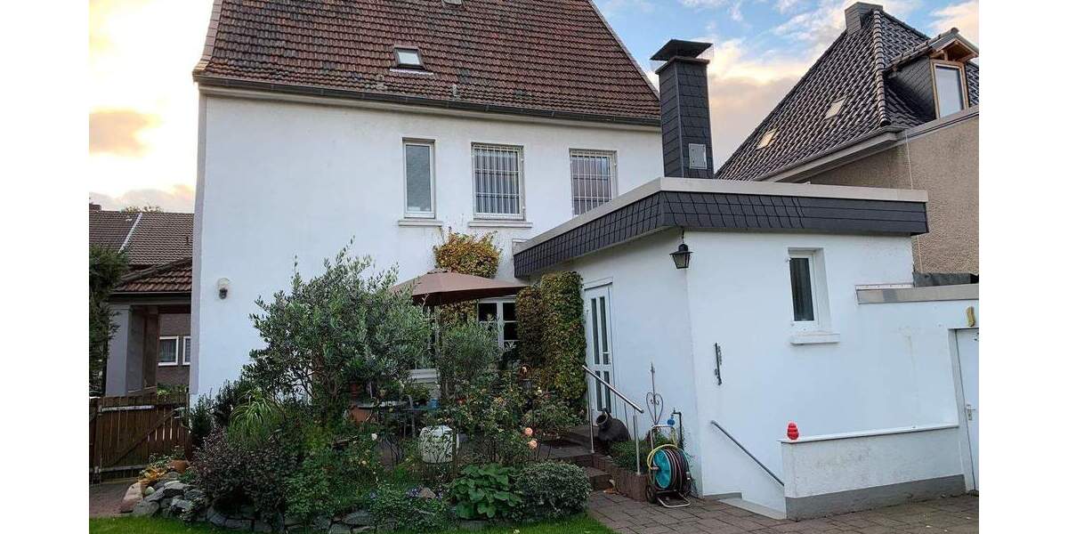 Einfamilienhaus Marl Hüls - 9 Zimmer, 165 m&sup2;, 359.000&euro; | Angebot:23833220