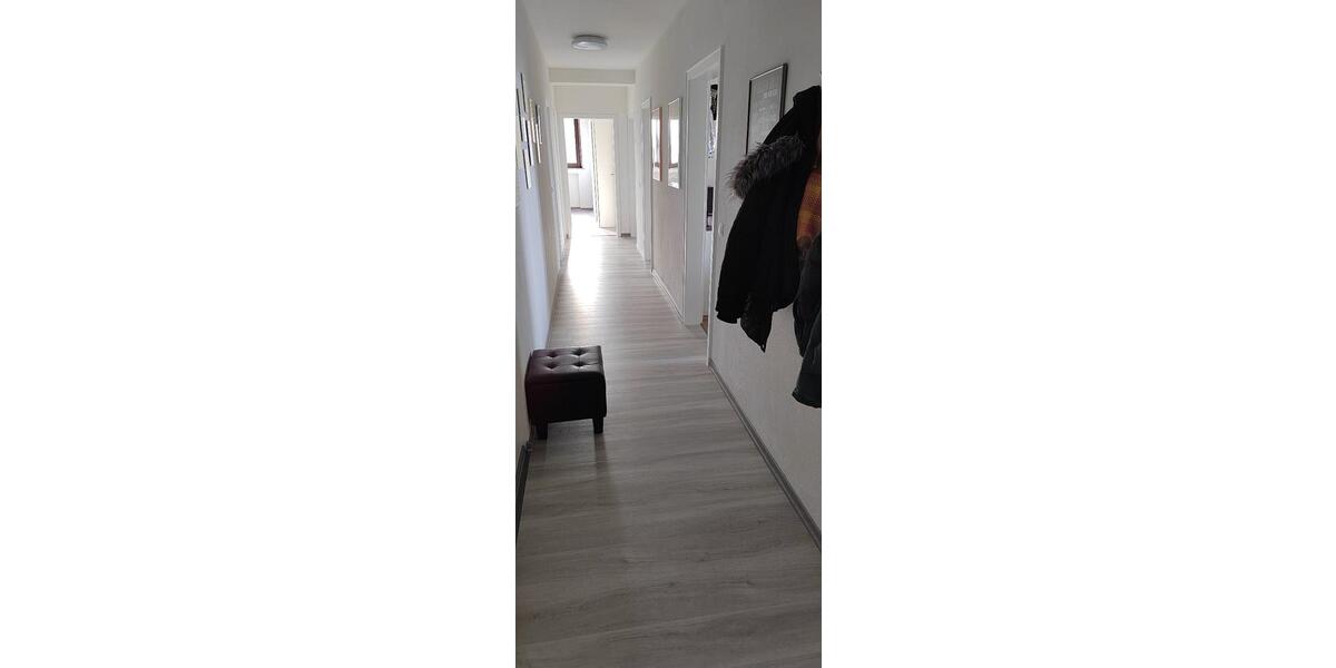 Etagenwohnung Duisburg Essenberg - 3.5 Zimmer, 96 m&sup2;, 155.000&euro; | Angebot:23683840