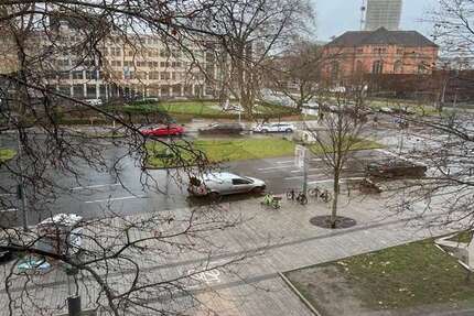 Büro in Düsseldorf 2.250 € 150 m²