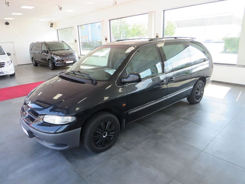 Chrysler Grand Voyager 148.703 km 1.650 € Essen 45329
