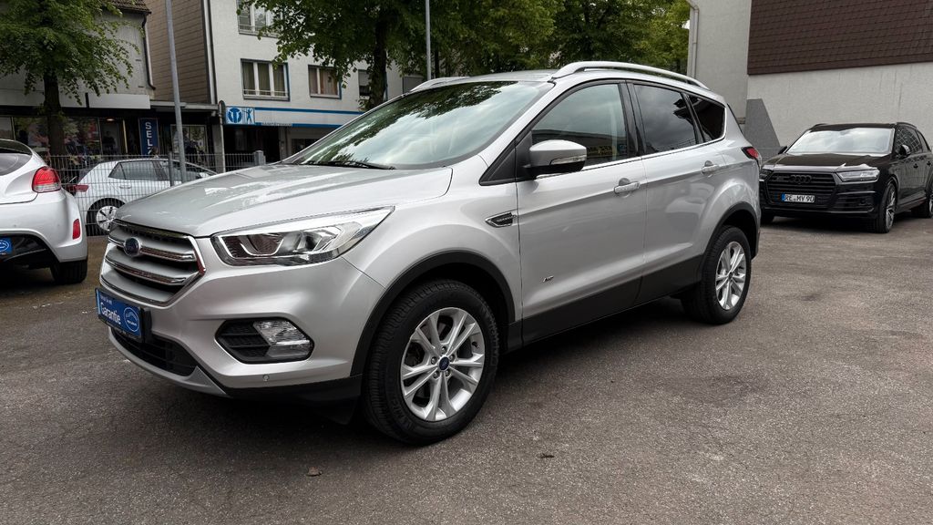 Ford Kuga 71.000 km 16.899 &euro; Marl 45770