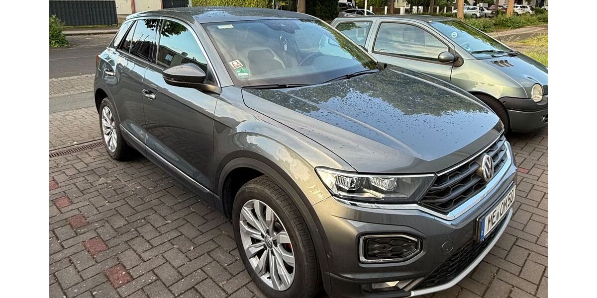 VW T-Roc 95.000 km 18.999 &euro; Dinslaken 46537