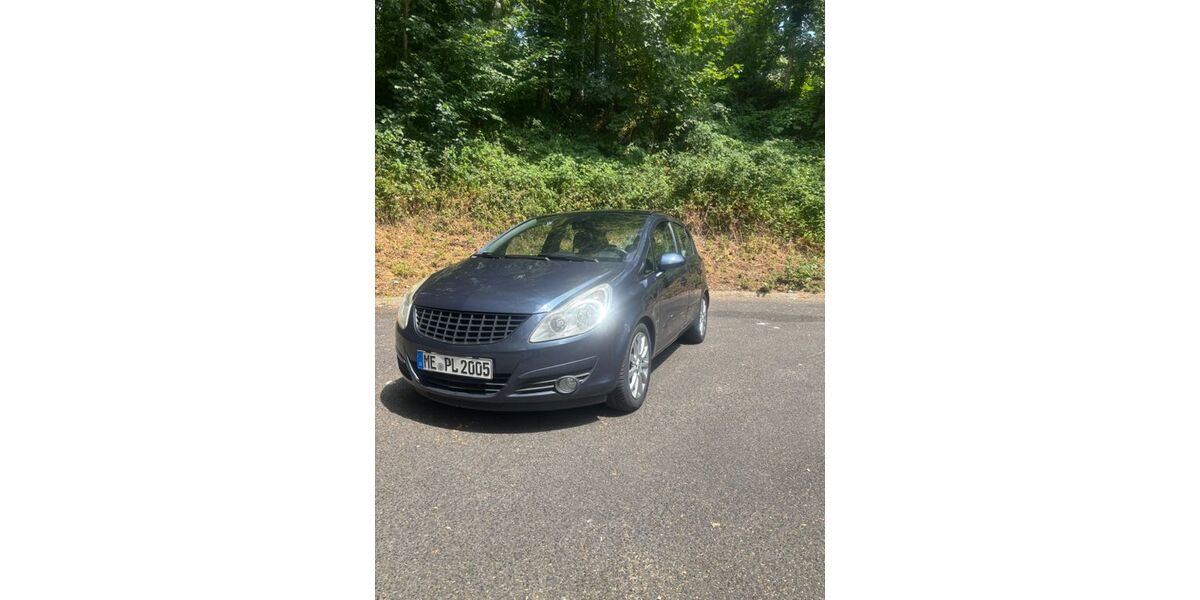 Opel Corsa 158.000 km 1.800 &euro; Ratingen 40880