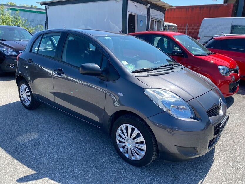 Yaris