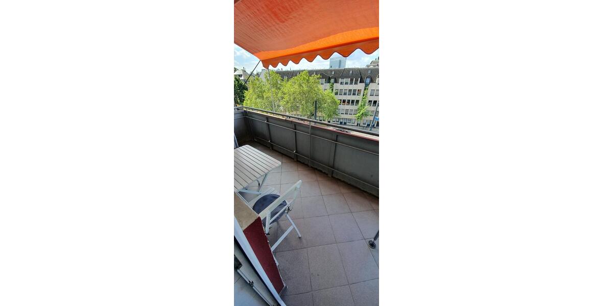 Etagenwohnung Düsseldorf Derendorf - 3 Zimmer, 85 m&sup2;, 450.000&euro; | Angebot:26862394