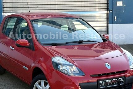 Renault Clio 48.500 km 6.798 &euro; Ratingen 40880