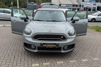 Mini Countryman SE (Cooper) 40.722 km 17.950 &euro; Essen 45279