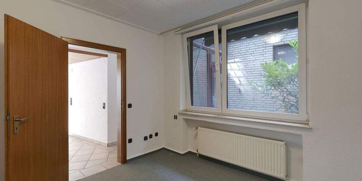 Bungalow Duisburg Alt-Homberg - 7 Zimmer, 190 m&sup2;, 595.000&euro; | Angebot:25716922