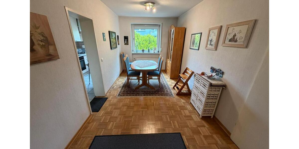 Etagenwohnung Duisburg Rheinhausen - 5 Zimmer, 93 m&sup2;, 249.000&euro; | Angebot:26588525