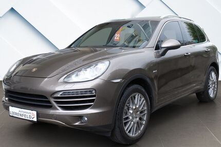 Porsche Cayenne 265.197 km 14.990 € Düsseldorf 40231
