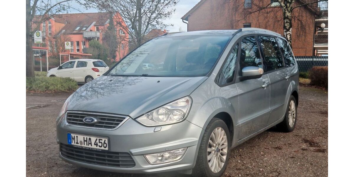 Ford Galaxy 150.000 km 10.990 &euro; Marl 45772