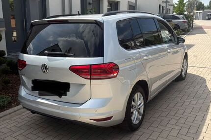 VW Touran 156.200 km 14.500 &euro; Velbert 42553