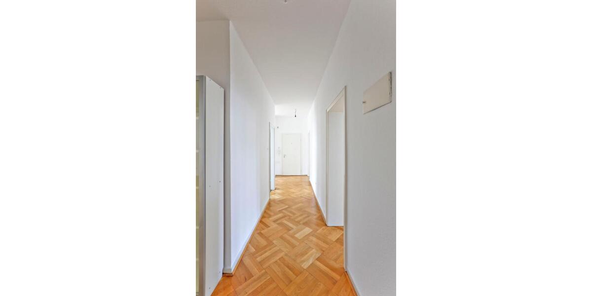 Oberkassel Luegplatz 3Zi Whg Balkon ab 1.04. von Privat 3 zimmer