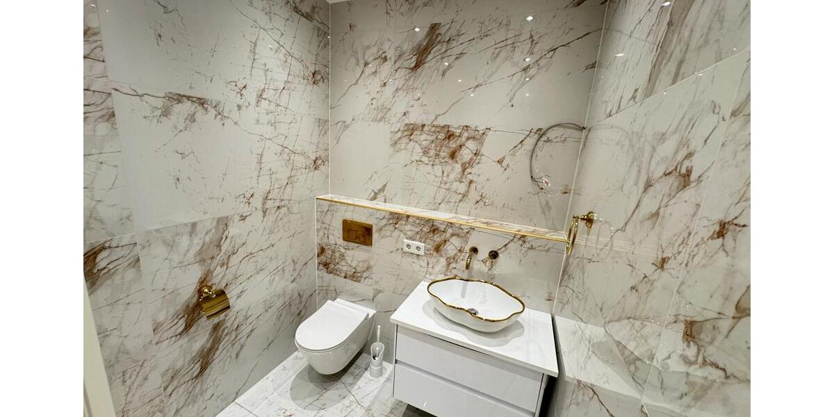 Luxus 2 Zimmer Wohnung m. Einbauküche u. 2 Bädern! 2.5 zimmer