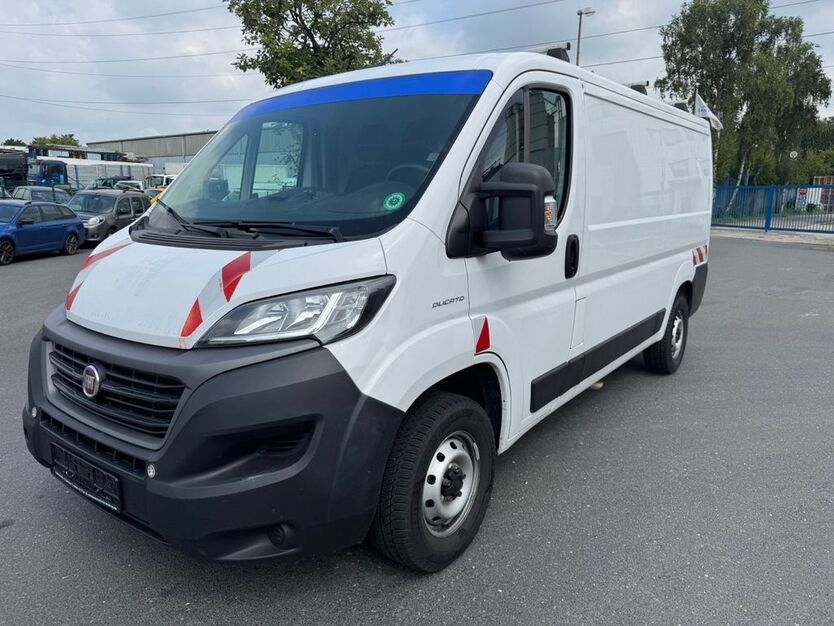 Fiat Ducato 182.627 km 9.400 € Essen 45356