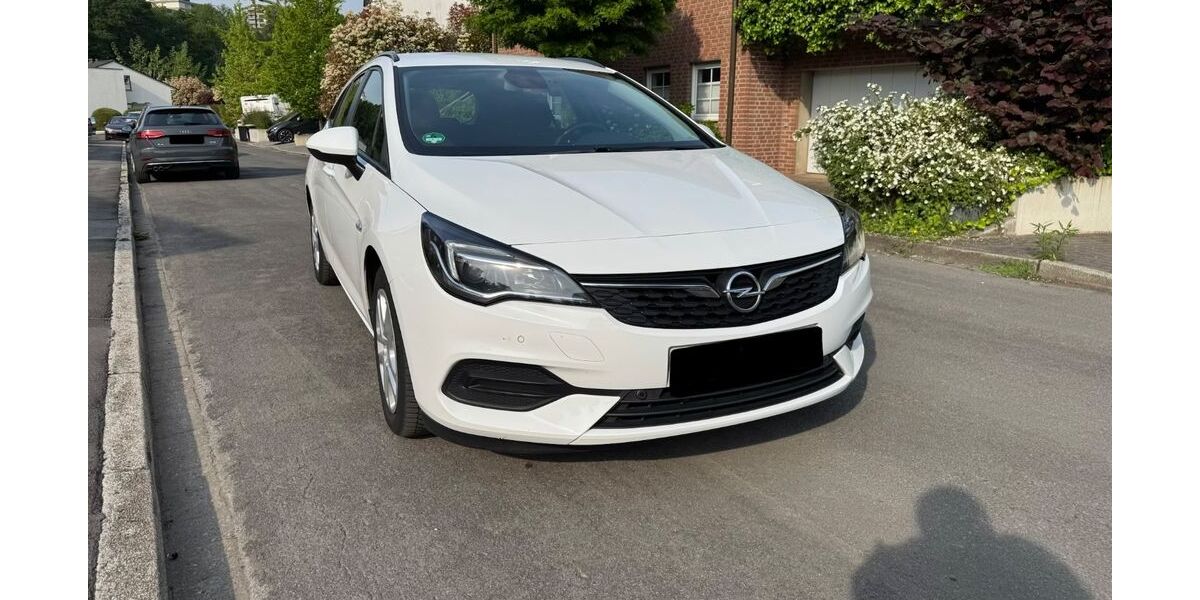 Opel Astra 127.000 km 8.700 &euro; Essen 45219