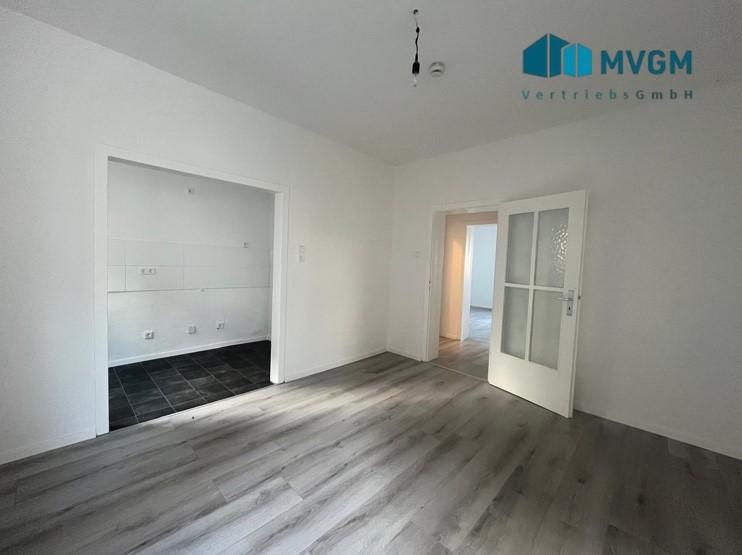 Moderne 3 Zimmer Wohnung mit Dusche und Balkon! zimmer