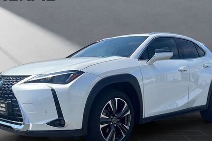 Lexus UX 21.800 km 33.449 &euro; Wesel 46485