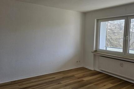 Wohnung Oberhausen Osterfeld - 3 Zimmer, 63 m&sup2;, 555&euro; | Angebot:25048678