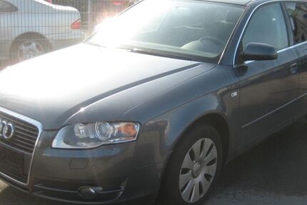 Audi A4 250.620 km 800 &euro; Krefeld 47800