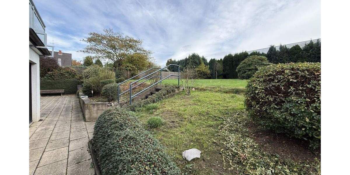 Machen Sie was daraus! Attraktives Potenzialgrundstück in Essen-Steele. zimmer