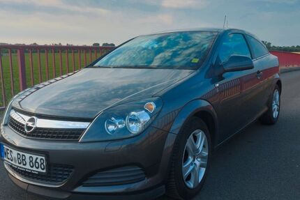 Opel Astra 81.750 km 4.990 &euro; Wesel 46487