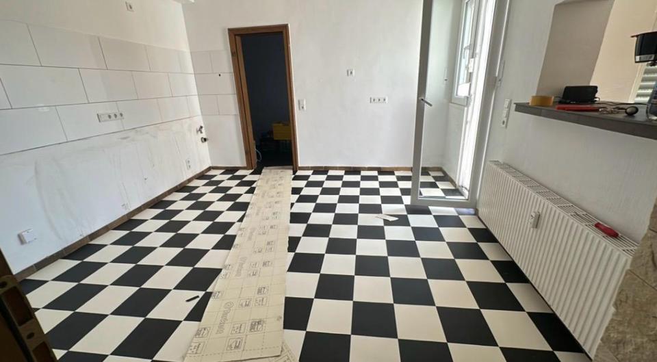 Helle modernisierte 3,5 Zimmer Whg. m. Südbalkon in OB Holten 3 zimmer