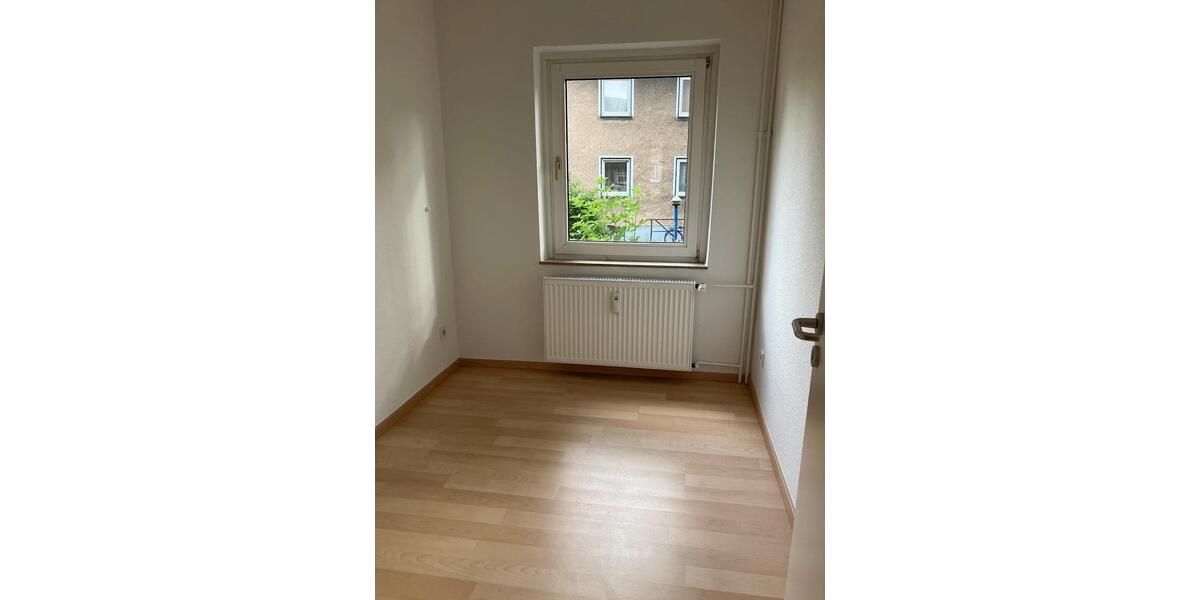 Erdgeschoßwohnung Herne Wanne - 3.5 Zimmer, 54 m&sup2;, 365&euro; | Angebot:24876016
