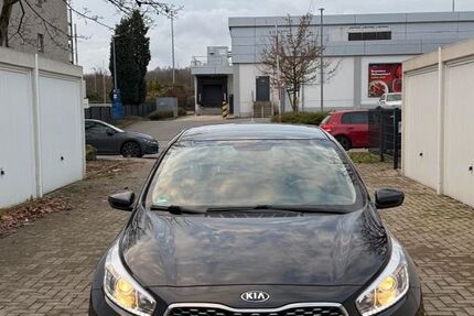 Kia ceed / Ceed 88.000 km 10.900 &euro; Gladbeck 45968