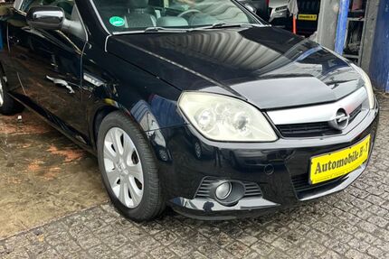 Opel Tigra 97.000 km 3.900 &euro; Bottrop 46238